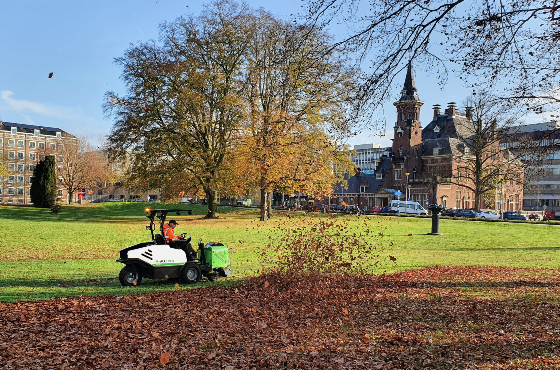 4810tleafblowingradboudhospital-1.jpg