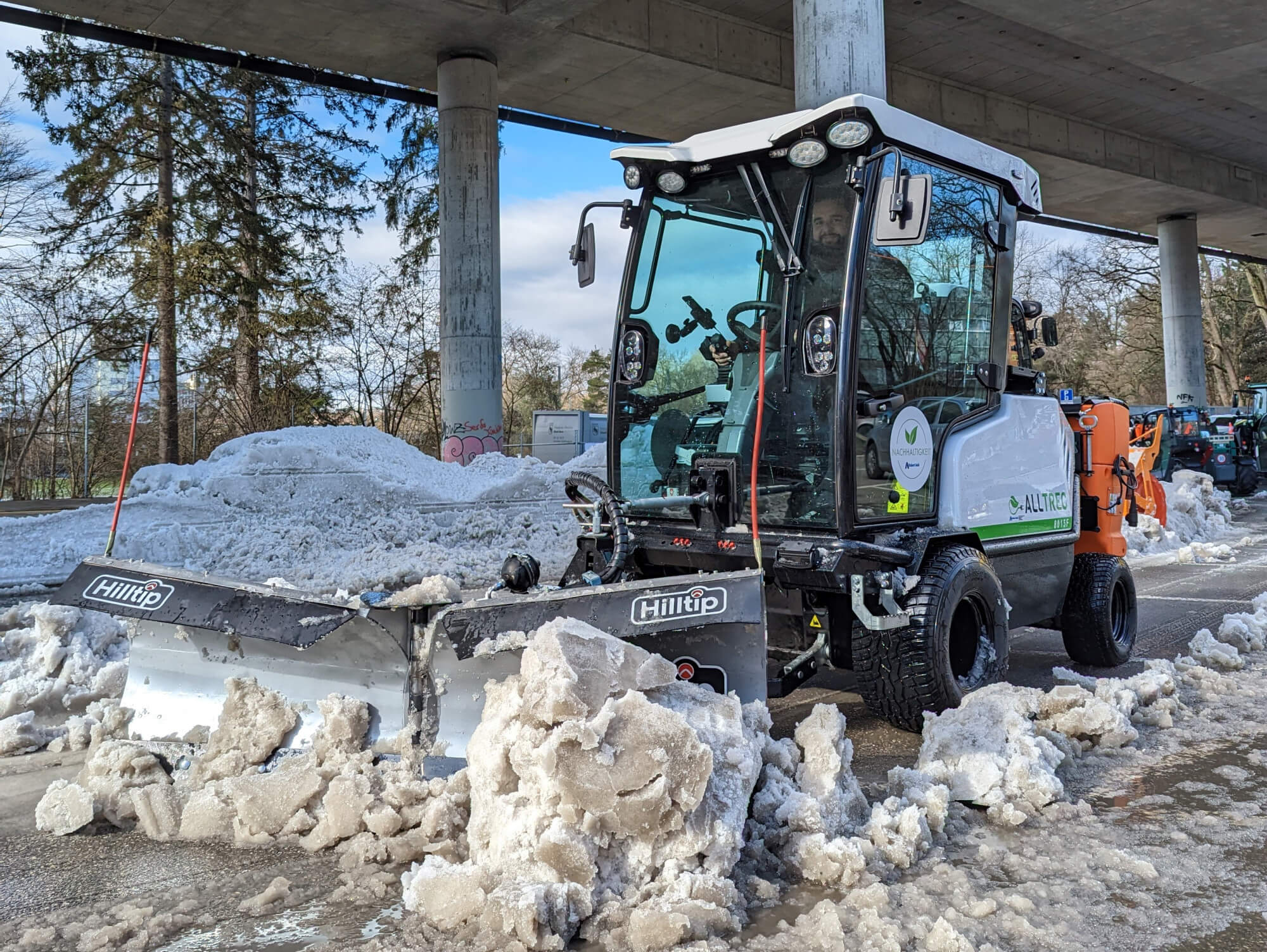 alltrec-hilltip-snowplow-electric-winterservice.jpg alltrec-hilltip-snowplow-electric-winterservice.jpg